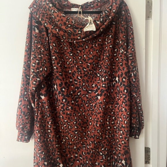 Easel Red and Black Patterned Dress - Picture 1 of 3